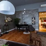 Апартаменты Andrassy Avenue 24 De Lux