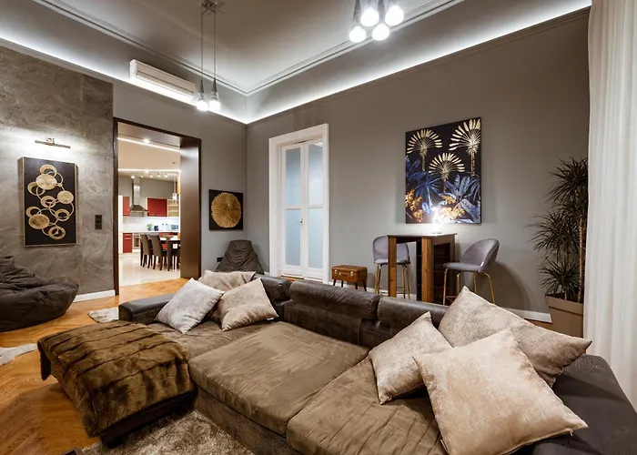 Appartement Andrassy Avenue 24 De Lux *