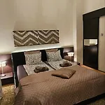 Andrassy Avenue 24 De Lux Apartamento *