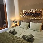 Appartement Andrassy Avenue 24 De Lux *