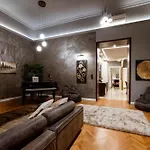 Andrassy Avenue 24 De Lux Appartement Boedapest