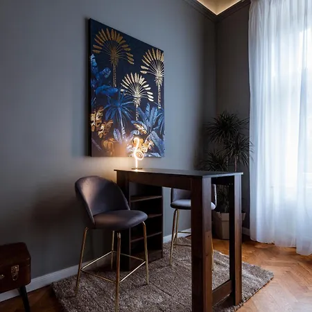 Apartmán Andrassy Avenue 24 De Lux Budapešť