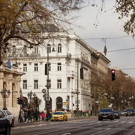 Andrassy Avenue 24 De Lux * Budapešť