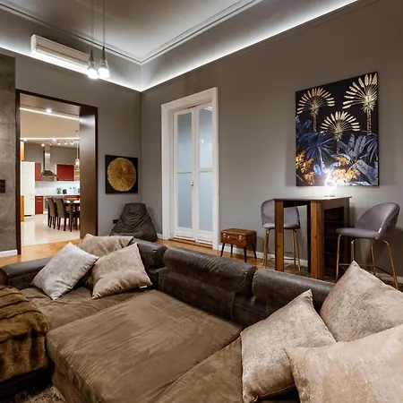 Andrassy Avenue 24 De Lux Apartmán *