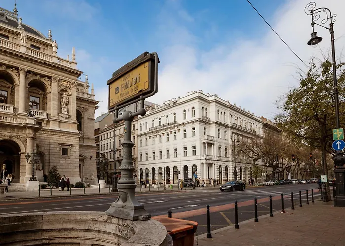 Andrassy Avenue 24 De Lux * Budapest