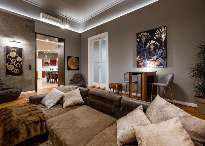 Andrassy Avenue 24 De Lux Apartment *