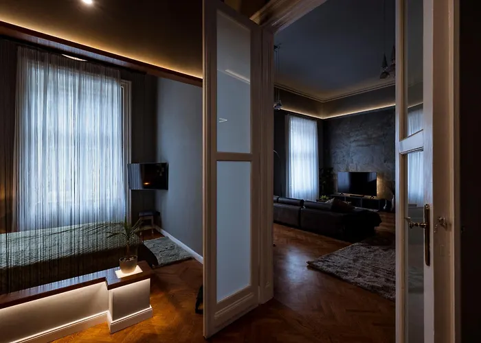 Andrassy Avenue 24 De Lux Διαμέρισμα