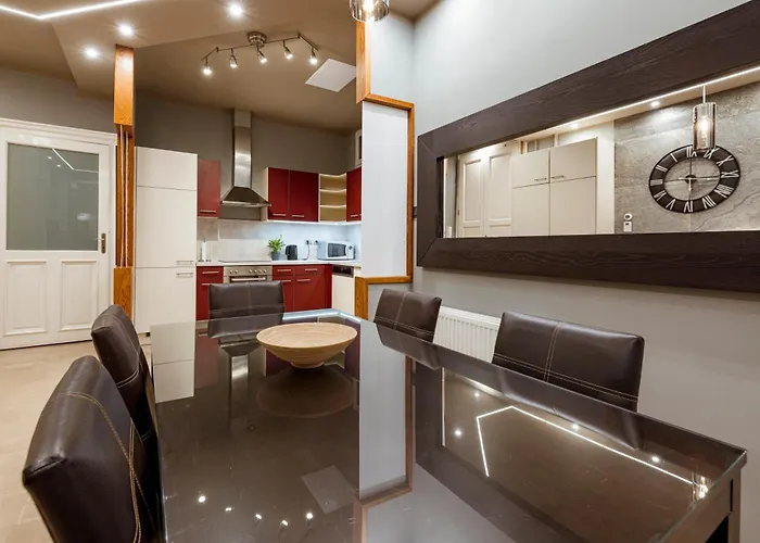 Andrassy Avenue 24 De Lux Βουδαπέστη